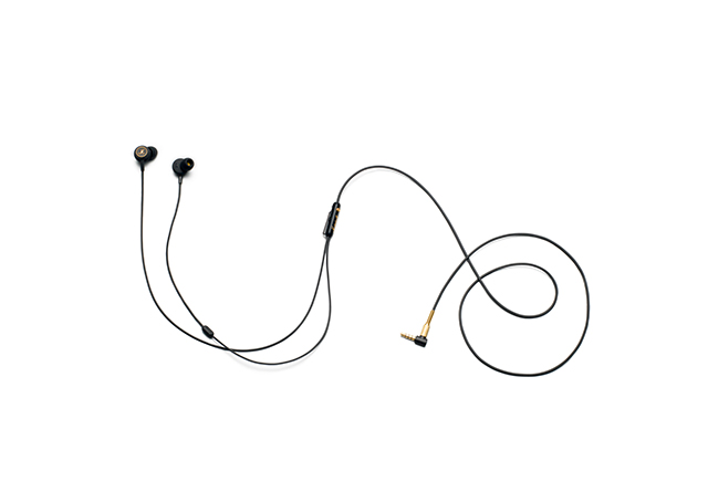 Marshall HeadphonesよりBluetooth搭載のコンパクト・スピーカー、イコライザー機能付きイヤホンなどの新商品が多数リリース。 life150319_marshall_modeeq