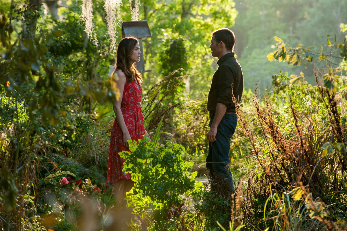 試写プレ 2つの時代の上質恋愛物語 かけがえのない人 Qetic