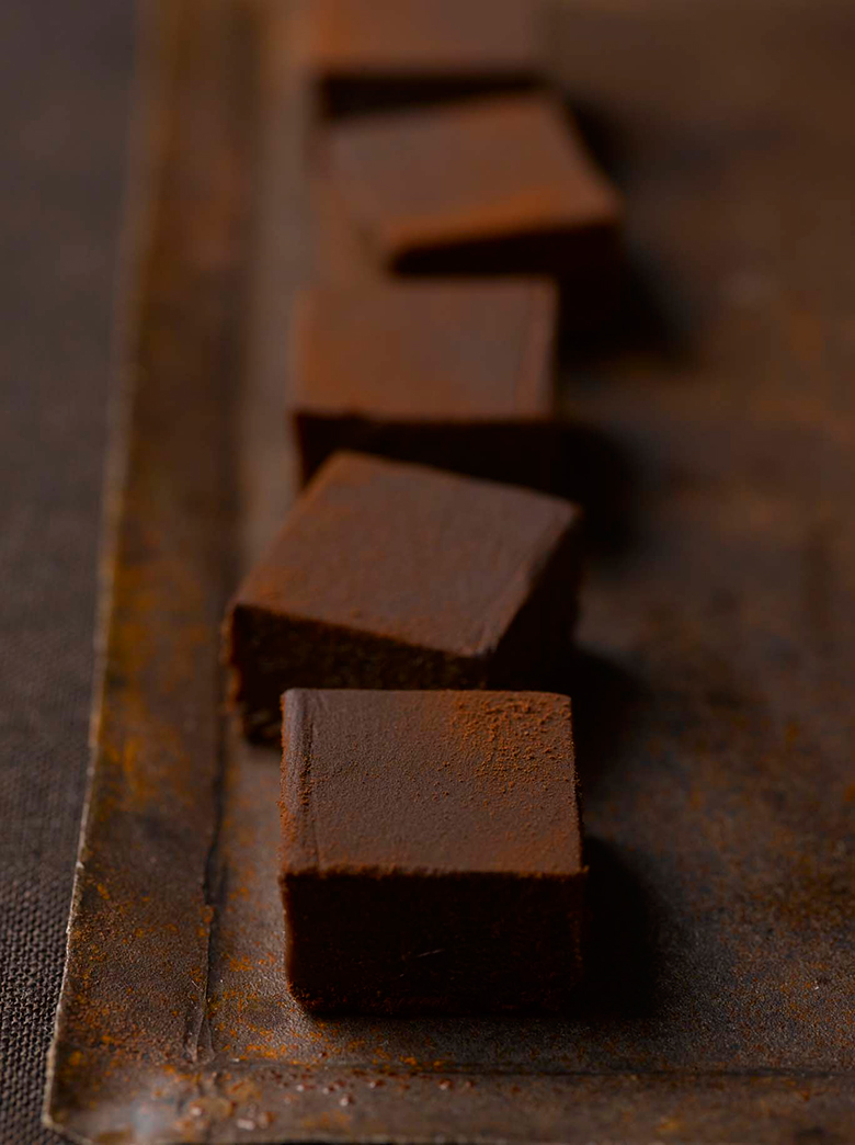 壁ドンチョコにスクラムチョコも！日本のチョコレート文化を知る food151126_toykochoco2