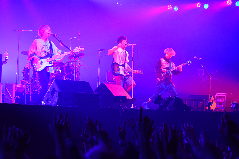 写真で振り返るCOUNTDOWN JAPAN 15/16レポ！ KEYTALK-_1