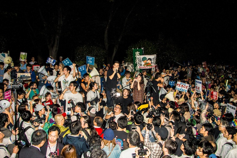 SEALDs、激動の半年間を記録したドキュメンタリー映画の公開が決定。 film160225_aboutmyliberty_1.0
