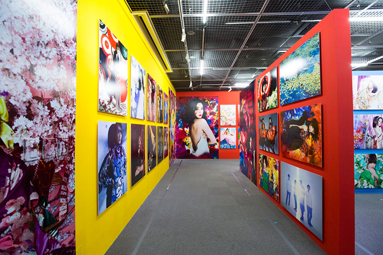 安室奈美恵や綾野剛ら作品も。蜷川実花、自身最大の個展を台湾で開催 art160323_ninamika_5