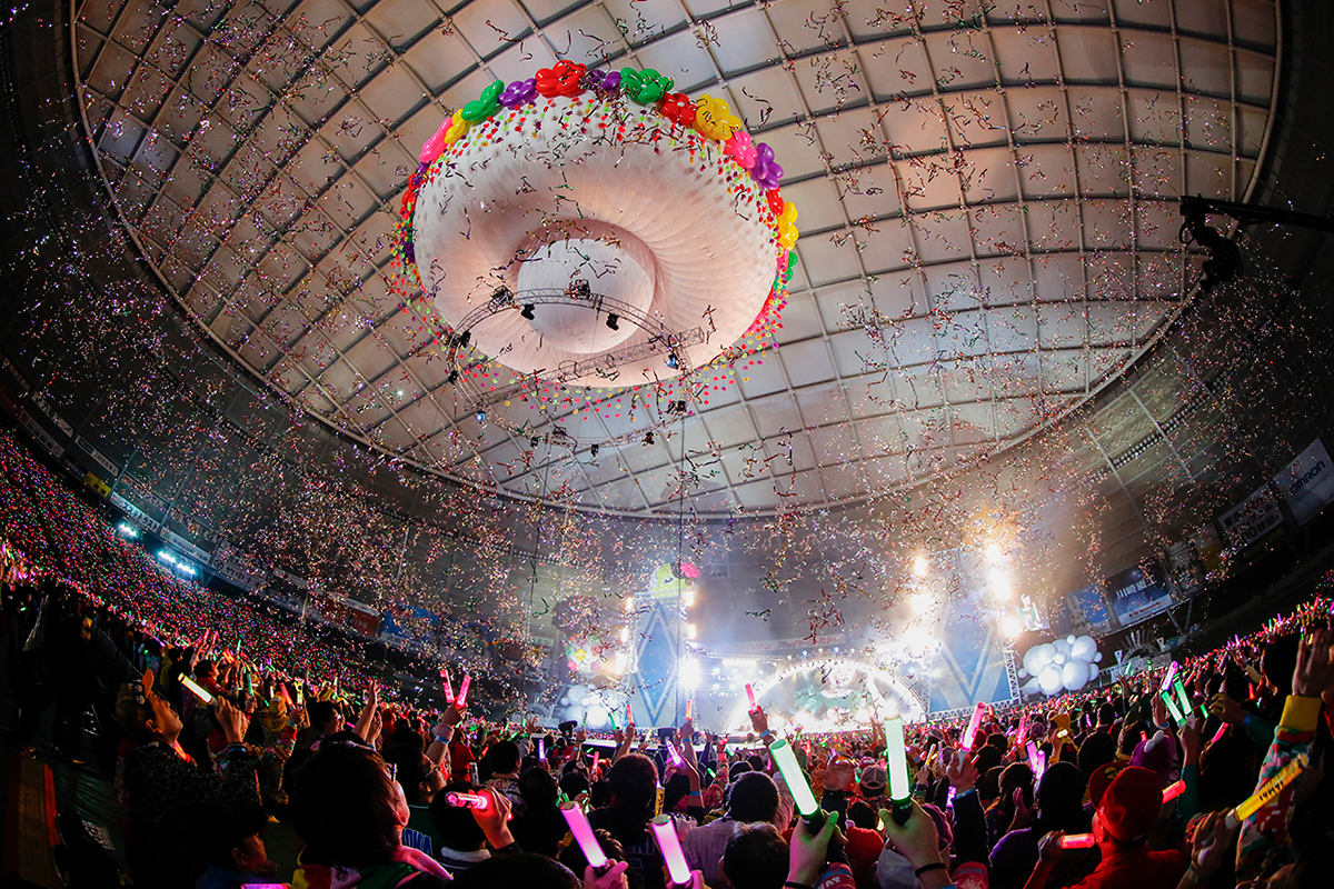 百田夏菜子のフープダンスも！ももクロ、25万人動員ドームツアーの映像化決定！ music160818_momoclo_3