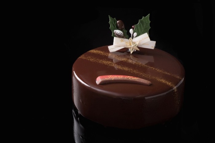 クリスマスにチョコレートづくしのケーキはいかが 専門店の本格手作りチョコレートケーキ Qetic