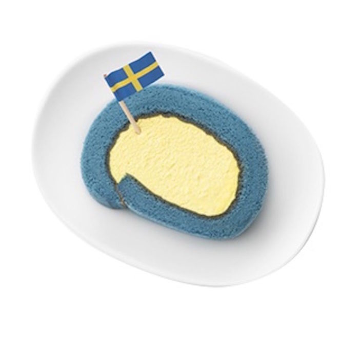 スウェーデンカラーの青いロールケーキは何味？イケアに春到来、イースターメニュー登場！ sub5-700x656