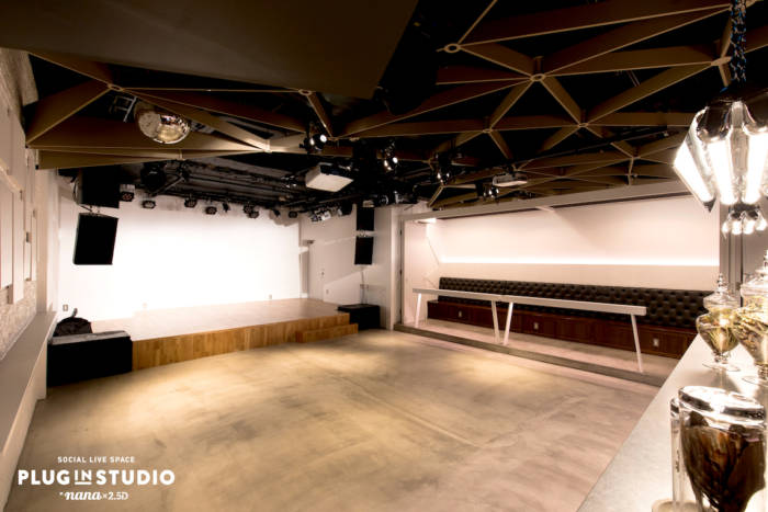 PLUG IN STUDIO by nana × 2.5D