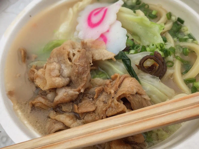 【フジロック】2017年もカレー・ラーメン・肉料理に舌鼓！フェスごはんグルメレポ♪ #fujirock food170803_fujirockfood12-700x525