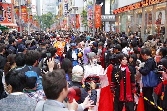 ＜池袋ハロウィンコスプレフェス2017＞パレードで池袋がコスプレの街に変貌！ art171101_ikebukurohalloween_12-700x467