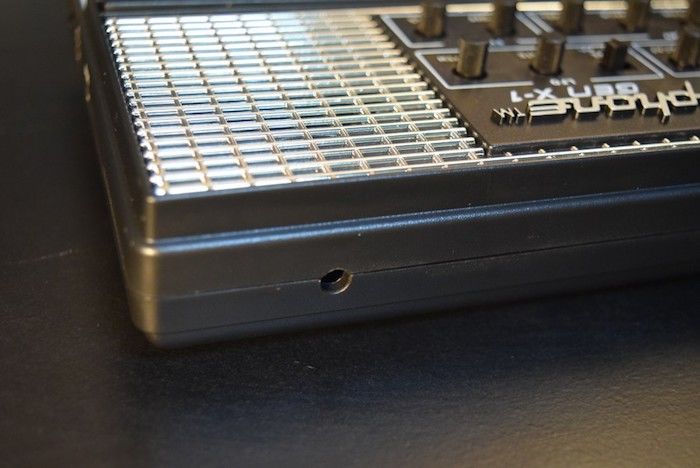 どこでも気軽に持ち運べるアナログ・シンセに進化した『Stylophone GEN X-1』の魅力 technology_StylophoneGENX-1_10-700x468