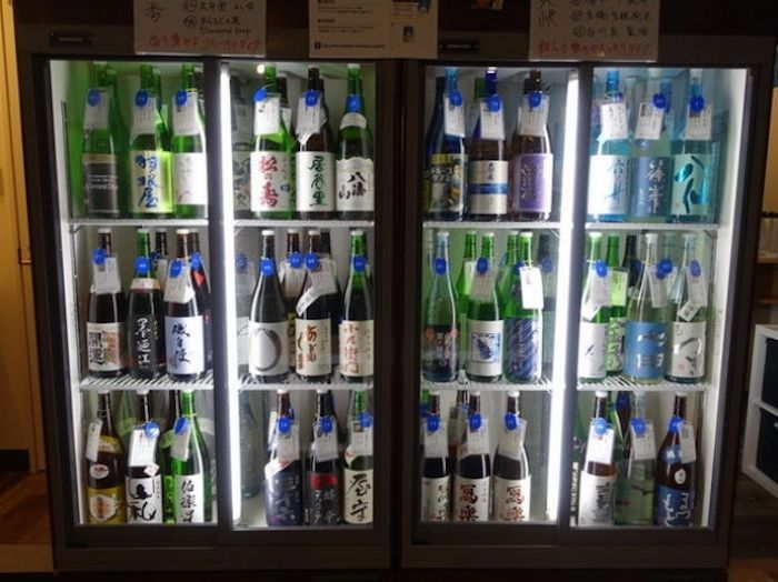 日本酒とおでんと…DJ！？「屋台ディスコ」再び開催決定！100種類以上の日本酒と音楽が楽しめる！ art180111_yataidisco_02-700x524