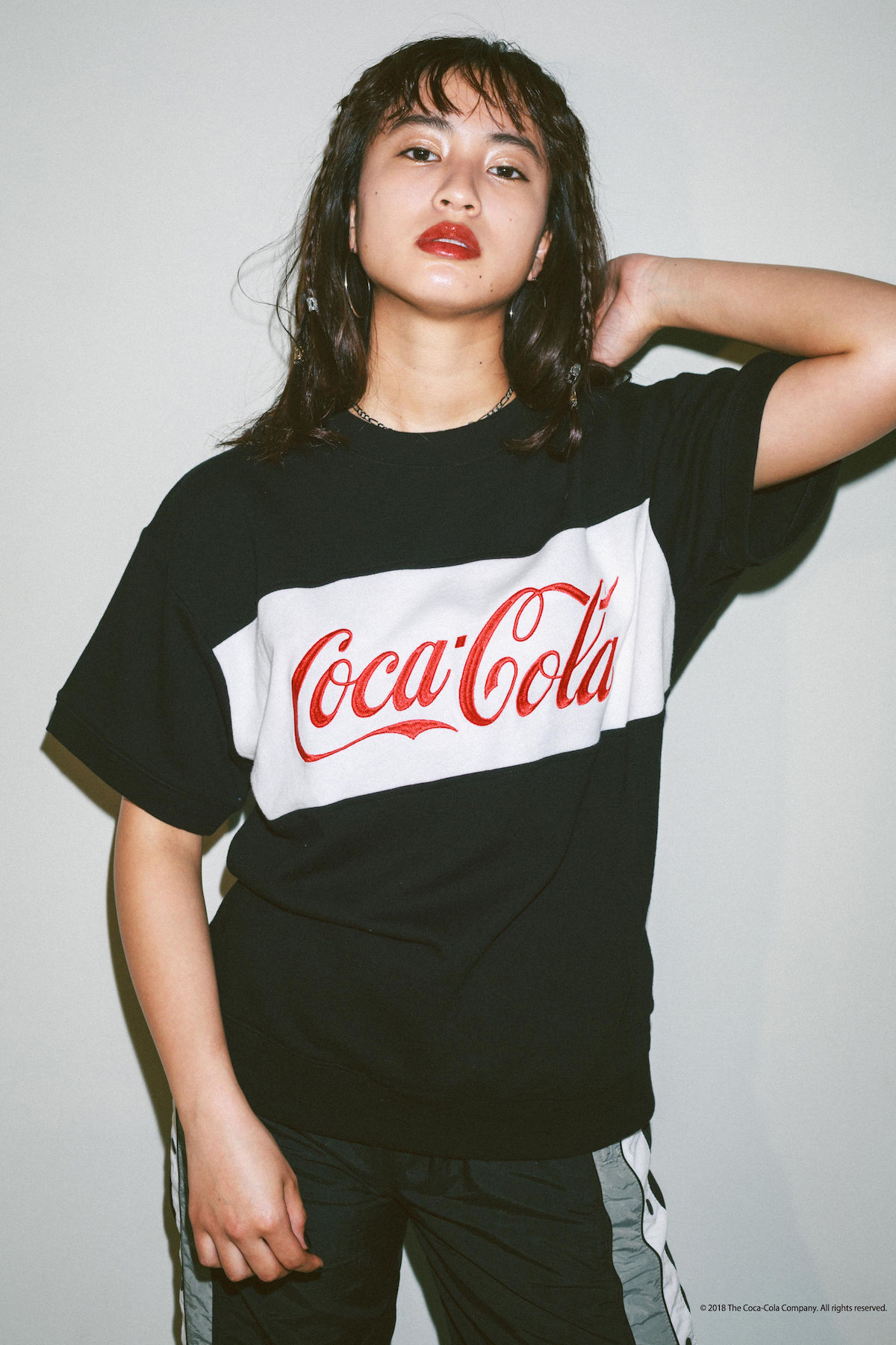 X-girl×コカ・コーラ！「コカ·コーラ」中国語ロゴを採用したオリエンタルなTシャツなどが登場！ fashion180226_xgirl-coke_4-1200x1800