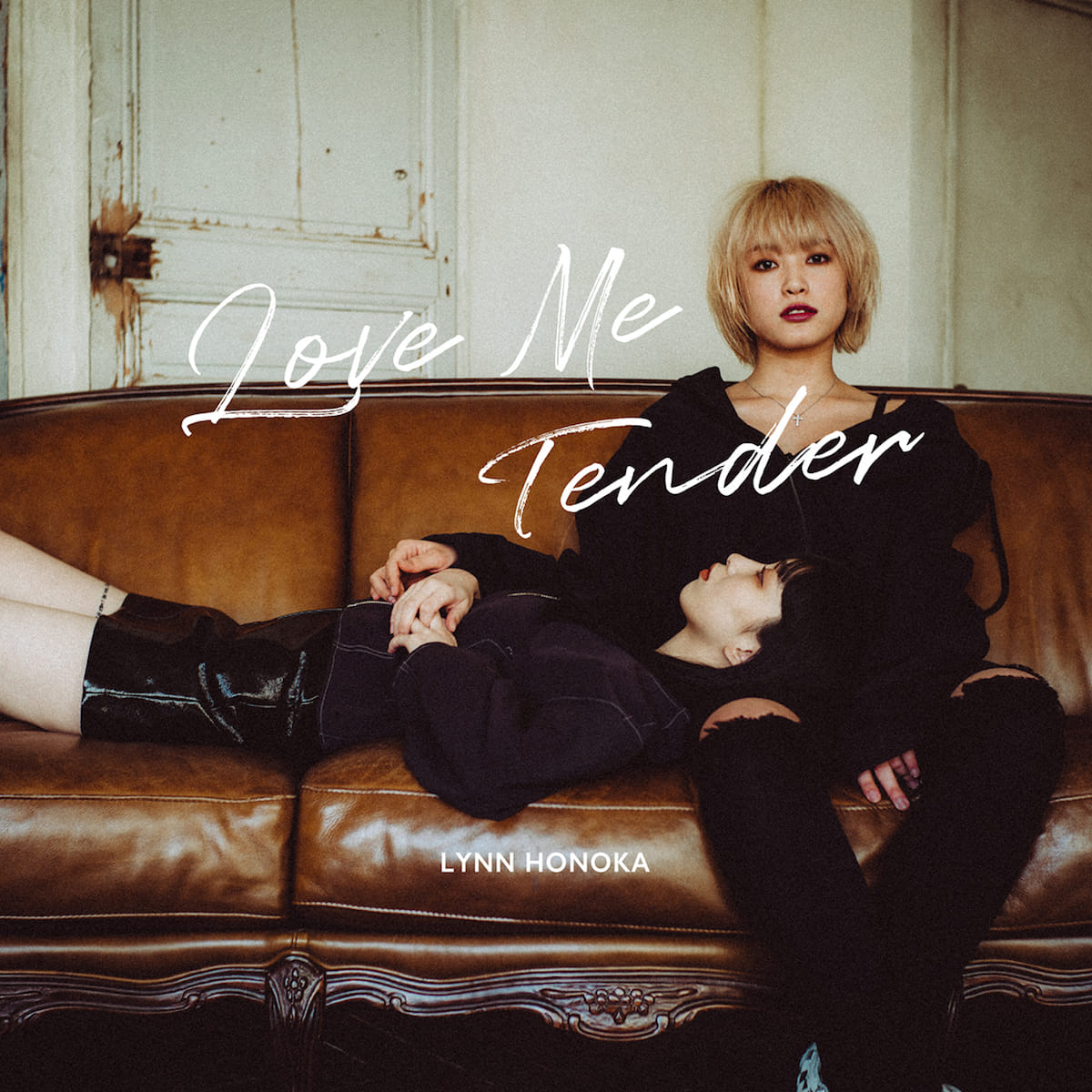 ほのかりん、『LOVE ME TENDER』ジャケ写公開＆初ワンマンライブも決定！ music180404_lynnhonoka_2-1200x1200