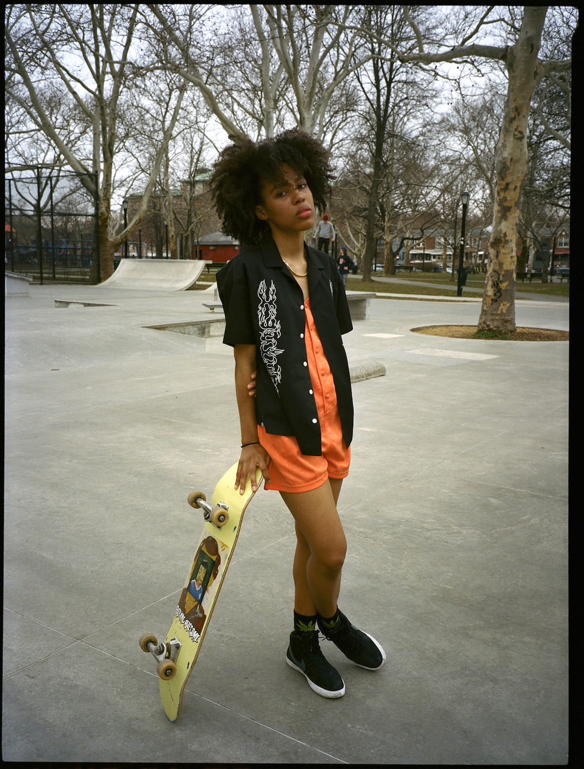 X-girl、ブランド初となるスケートボードウエアライン『＃1 X-girl skateboards』が登場！ fashion180525_x-girl_6-1200x1579